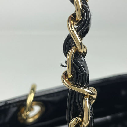 Chanel Tote Bag CC Logo Patent Leather Black — view 5