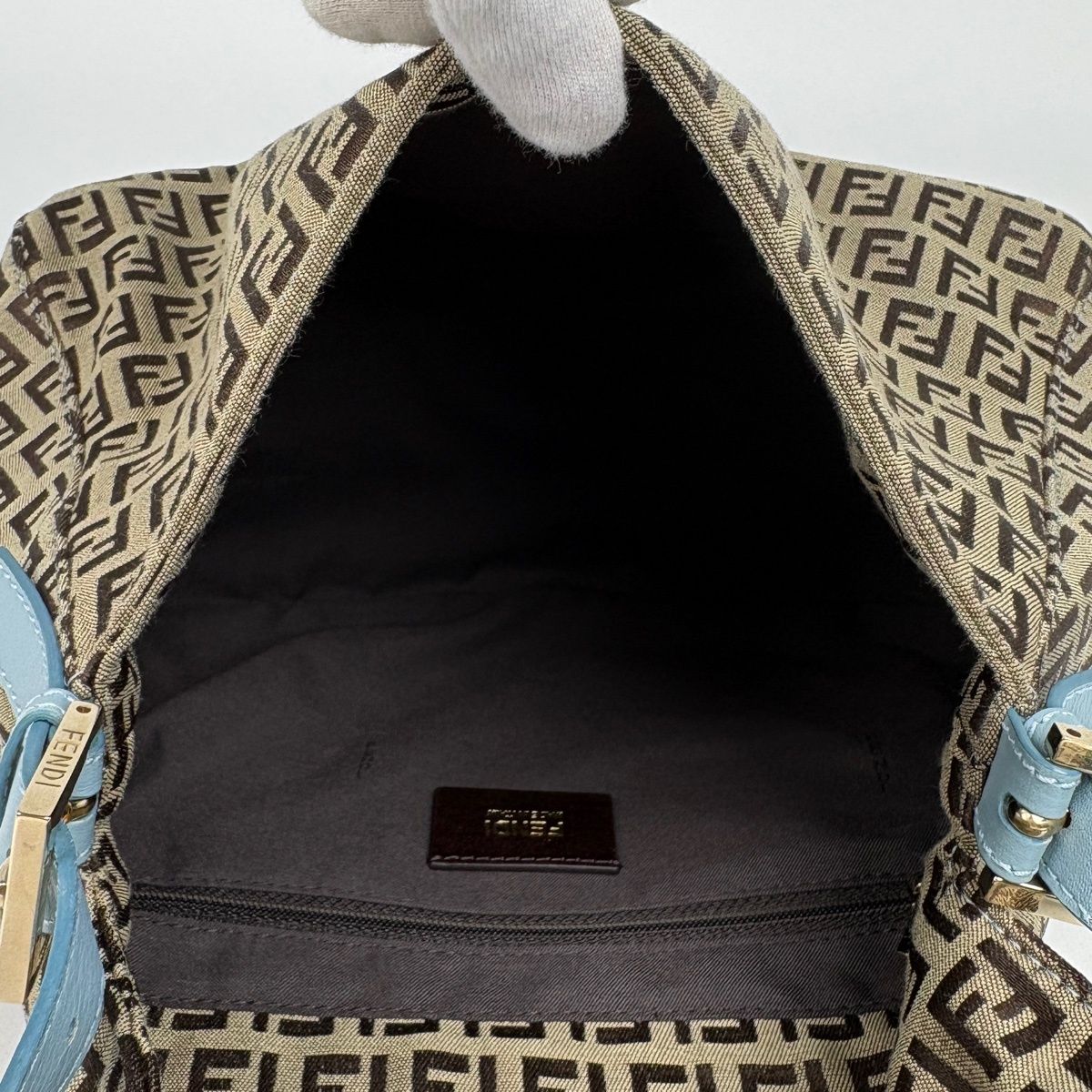 Fendi Shoulder Bag Zucchino Pattern Mamma Baguette Canvas Beige Light Blue — view 8