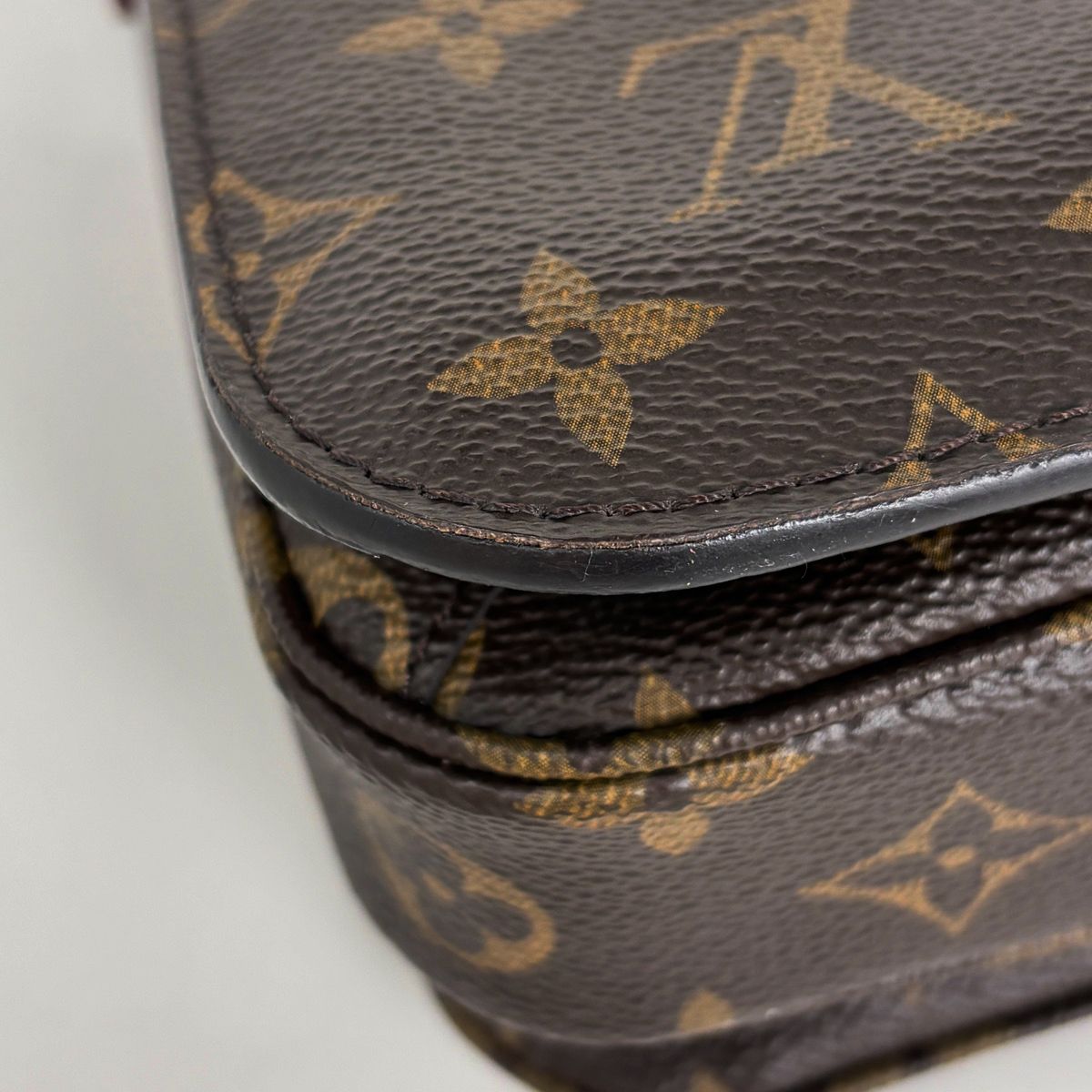 Louis Vuitton Pochette Metis MM Handbag 2-Way Monogram Brown — view 3