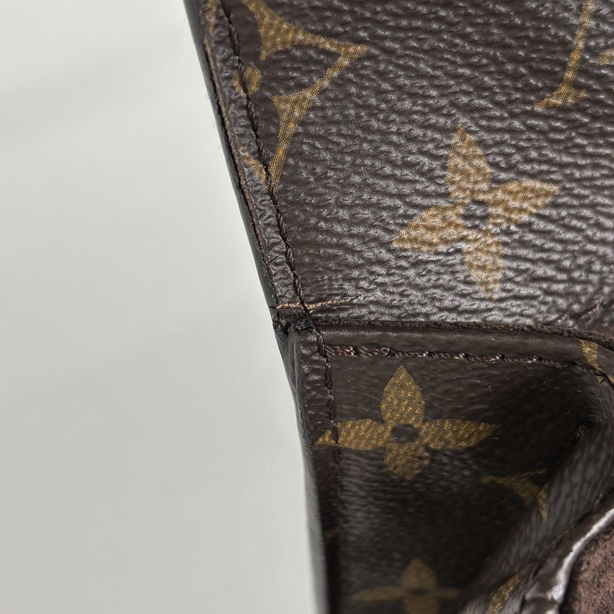 Louis Vuitton Pochette Metis MM Handbag 2-Way Monogram Brown — view 7