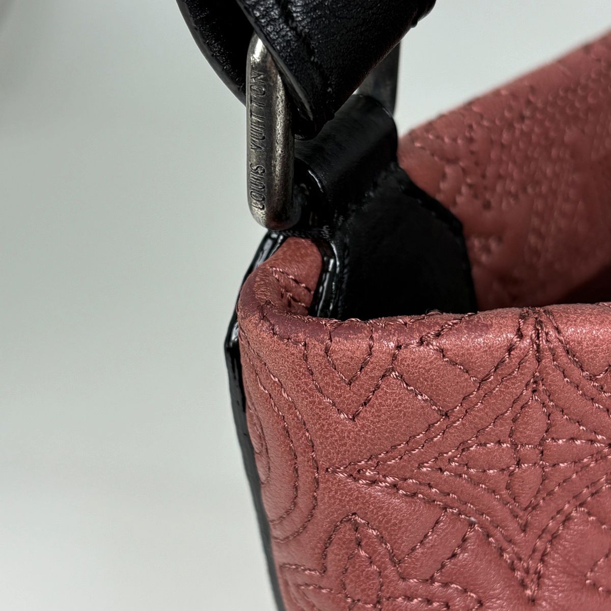 Louis Vuitton Hobo PM Shoulder Bag Monogram Antia Framboise — view 4