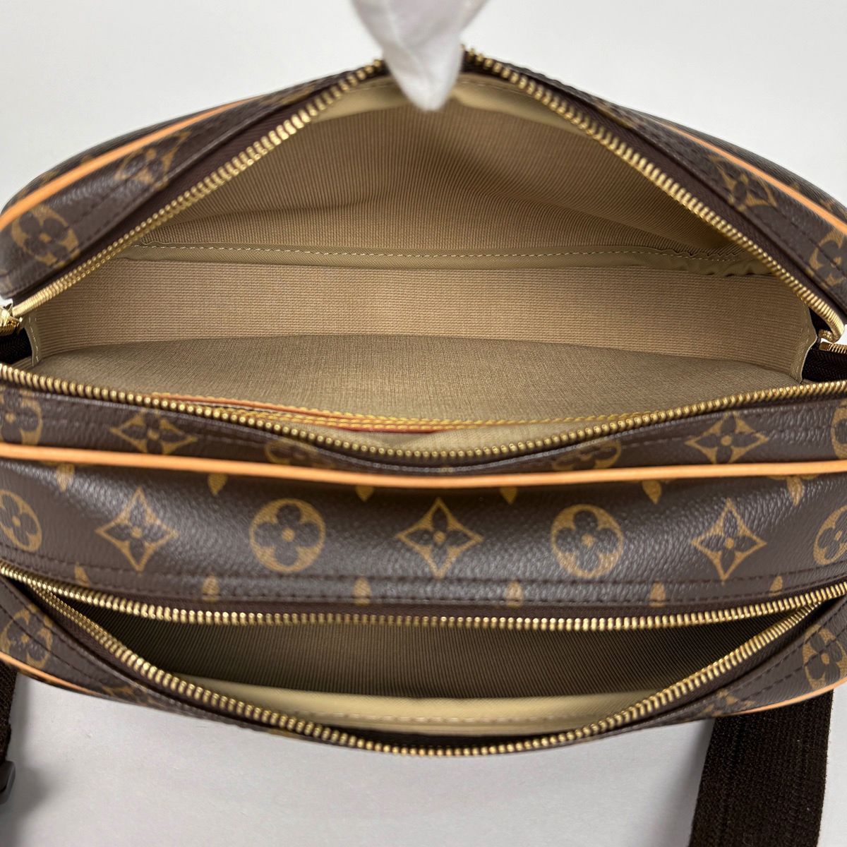 Louis Vuitton Reporter PM Shoulder Bag Monogram Brown — view 7