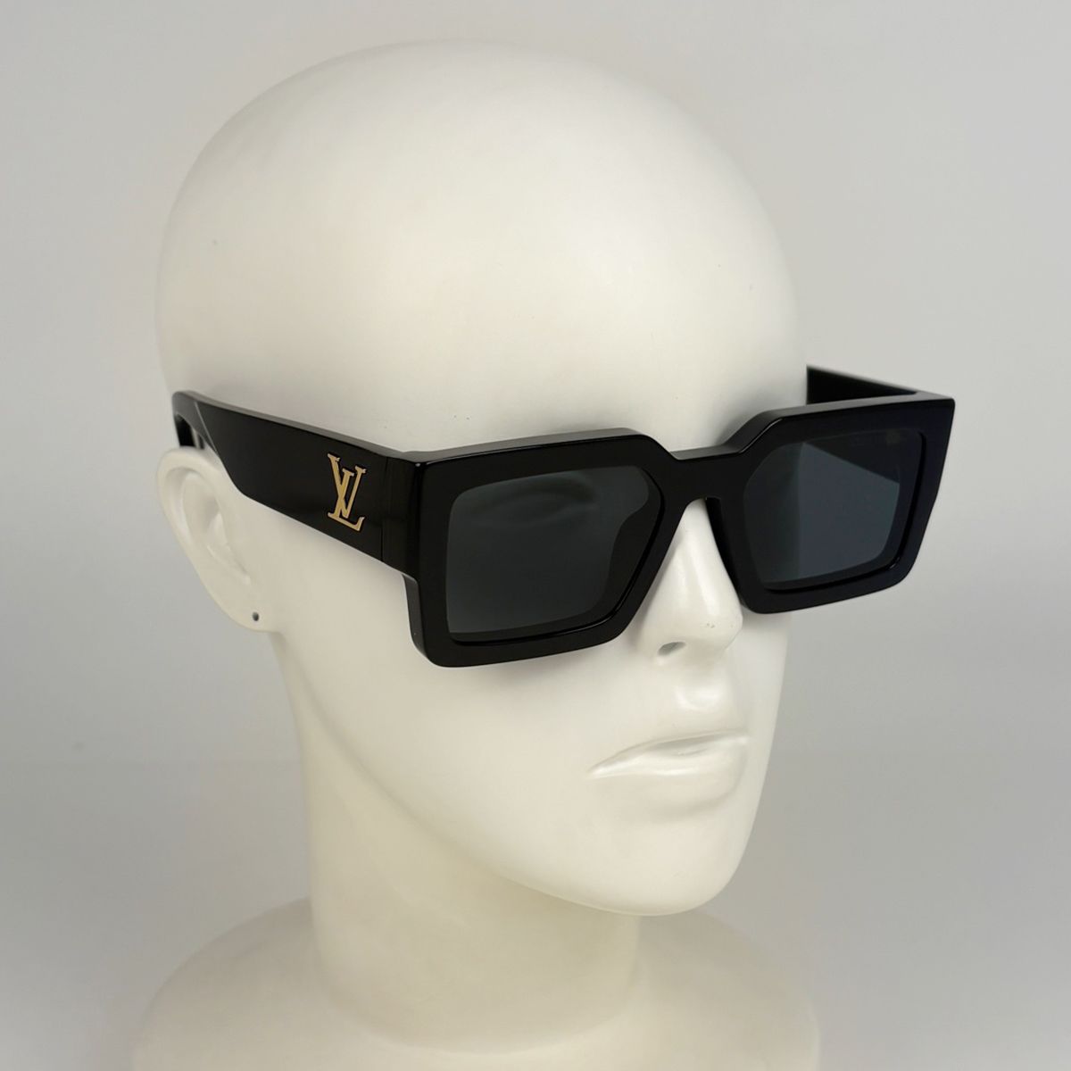 Louis Vuitton Sunglasses LV Crush Square Acetate Black Eyewear — view 4