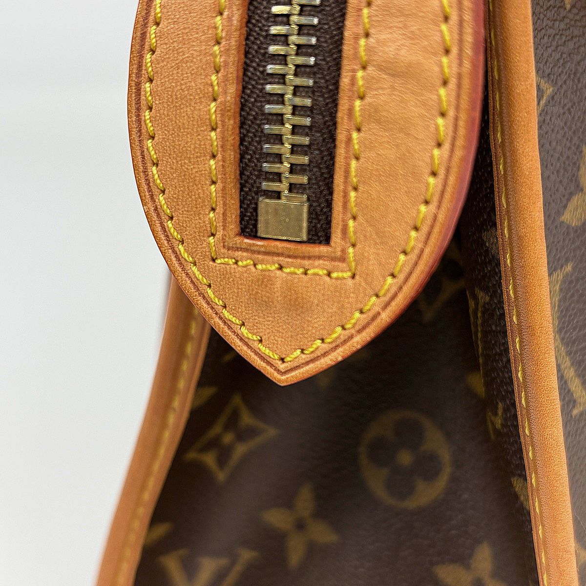 Louis Vuitton Popincourt Shoulder Bag Monogram Brown — view 4