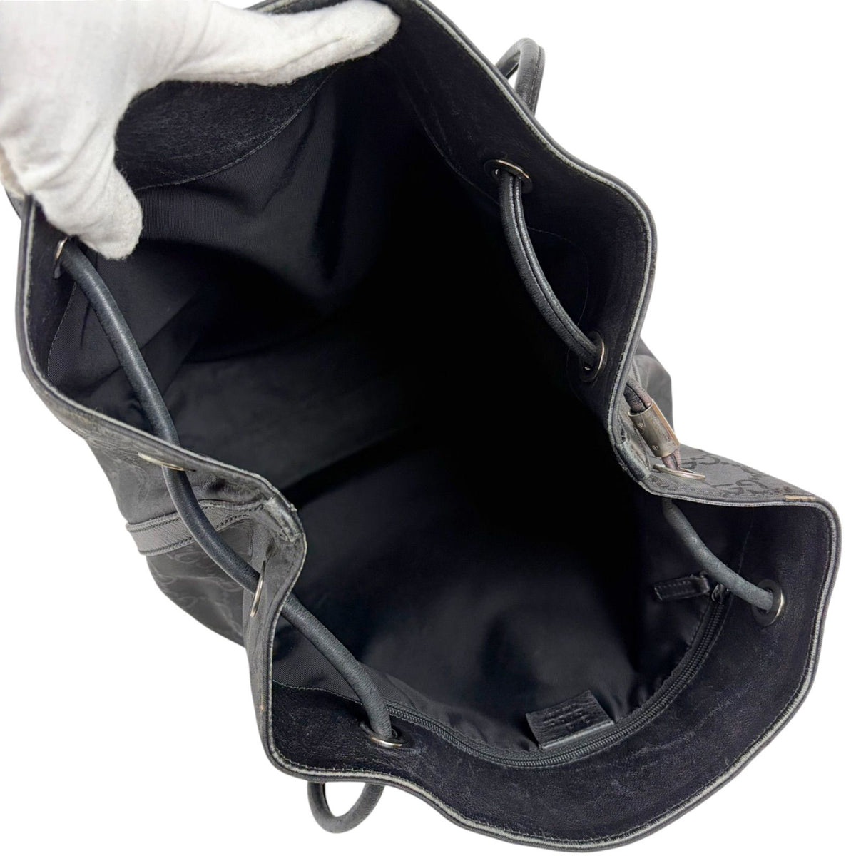 Gucci GG Nylon Canvas Shoulder Bag Tote Black — view 7