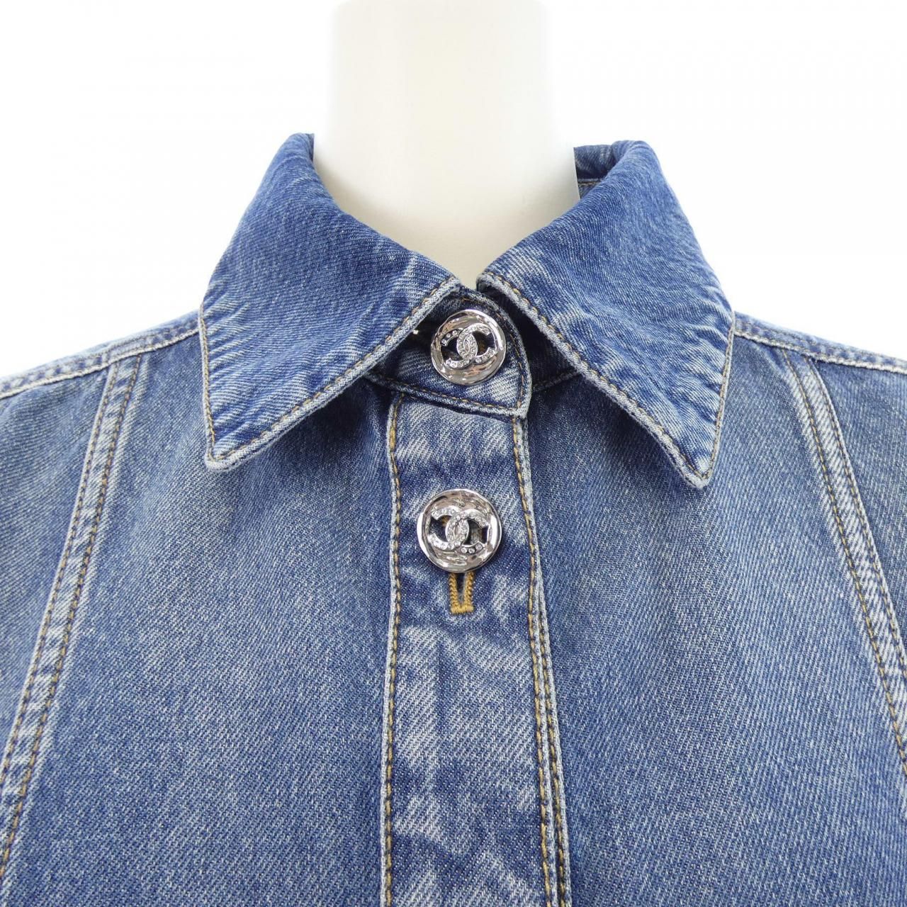Chanel Denim Jacket Blue — view 6