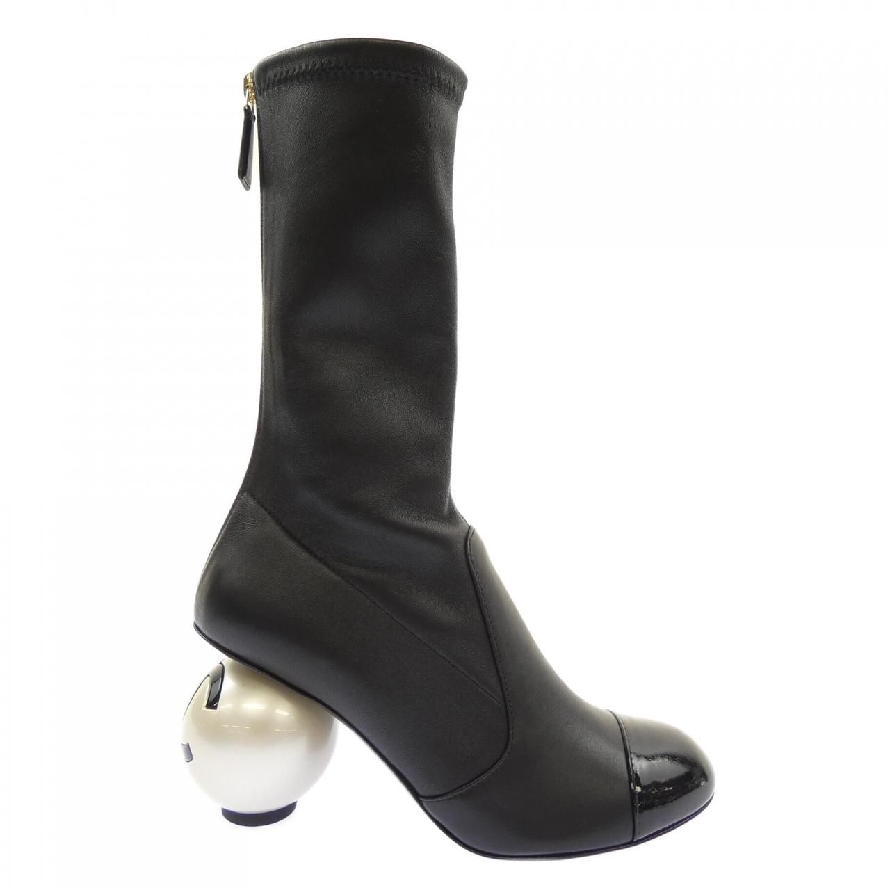 Chanel Boots Black