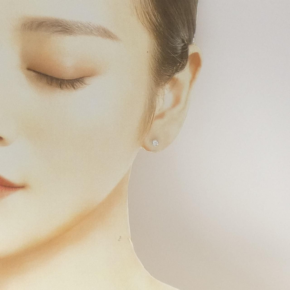 Tiffany & Co by the Yard Single Earrings — view 4