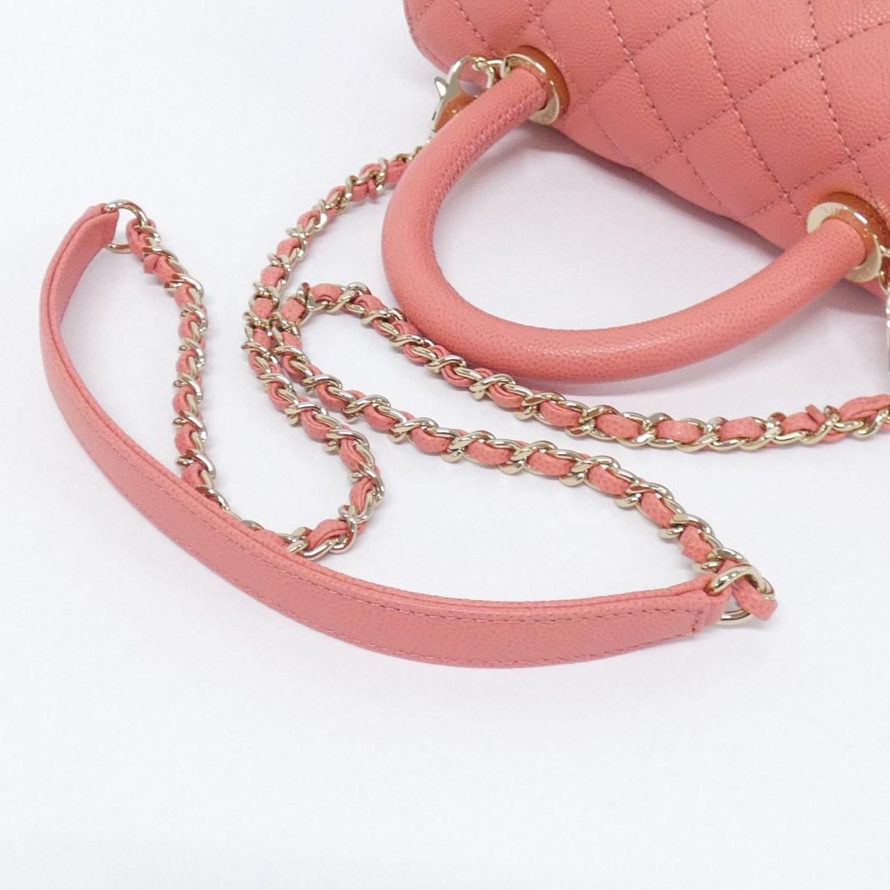 Chanel Bag Handbag Pink — view 5