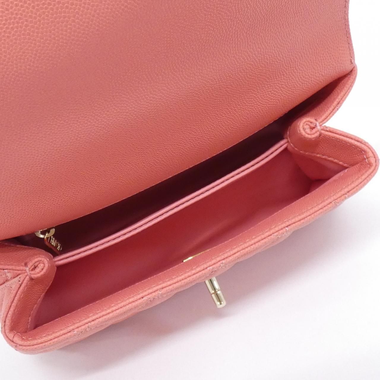 Chanel Bag Handbag Pink — view 6