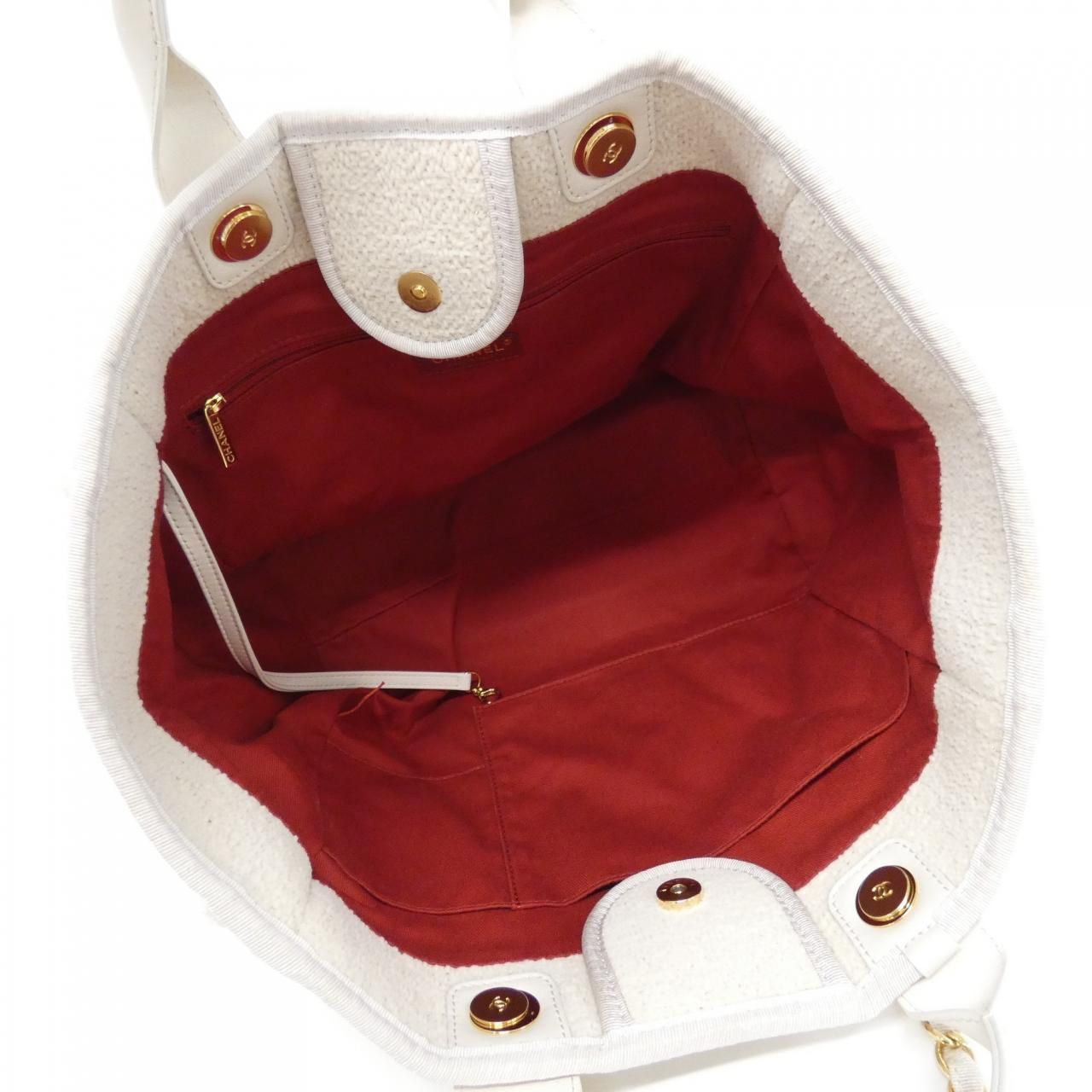 Chanel Deauville Line Bag — view 8