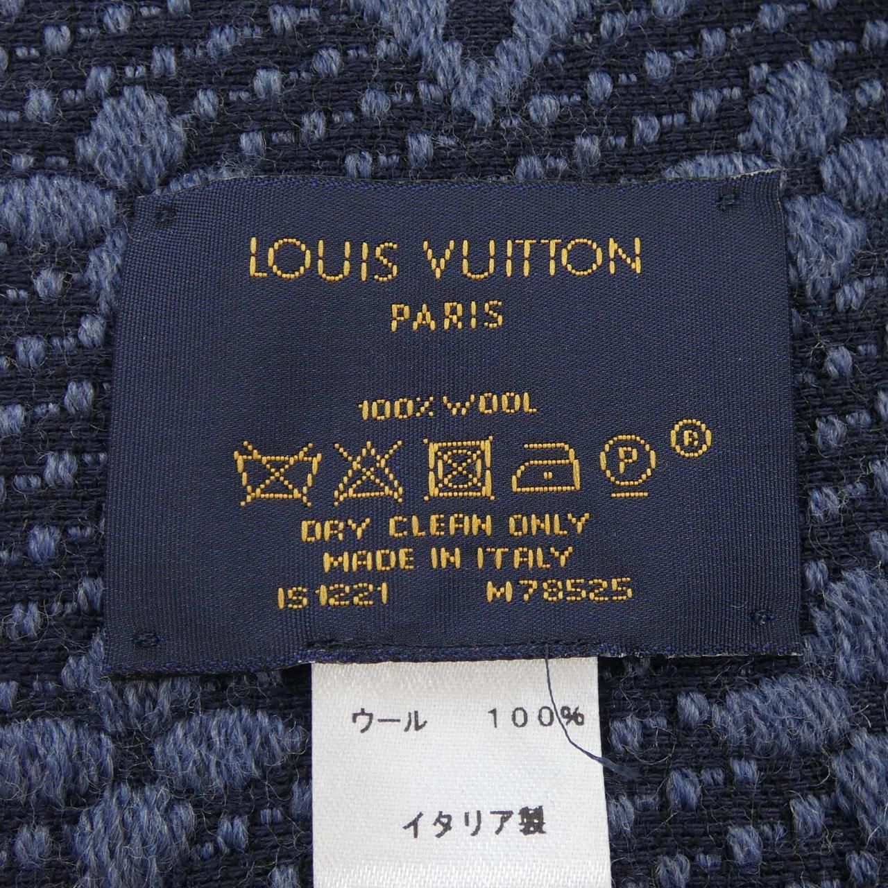 Louis Vuitton Monogram Classic Scarf — view 3