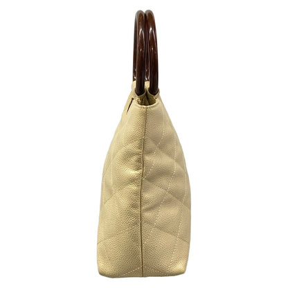 Chanel Handbag Quilted Beige Wood Handle — view 4