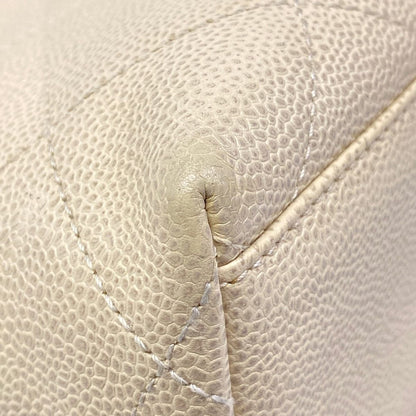 Chanel Handbag Quilted Beige Wood Handle — view 6