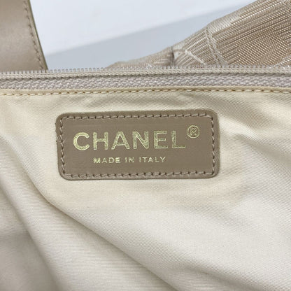Chanel Tote Bag New Travel Nylon Beige Gold — view 5