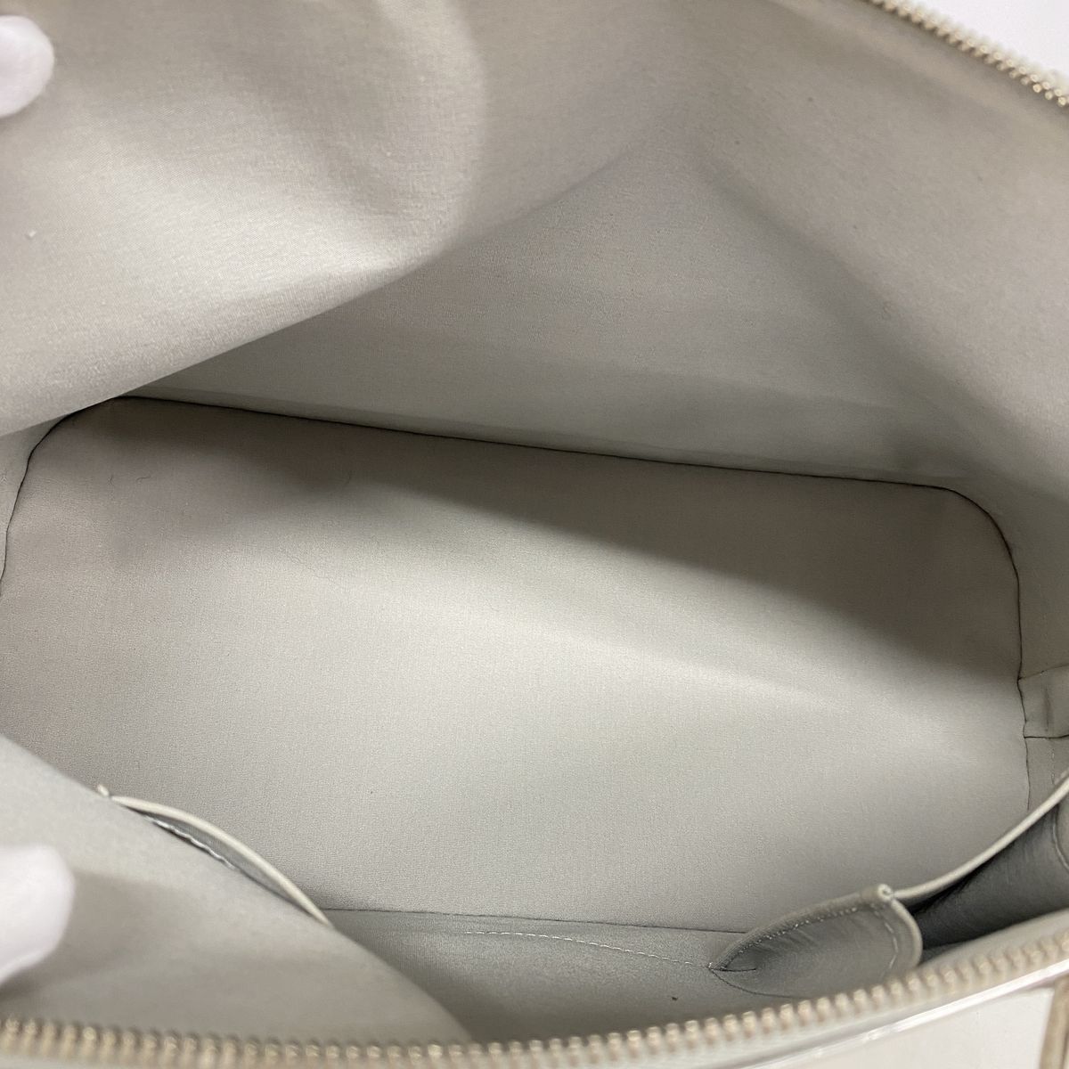 Louis Vuitton Handbag Monogram Miroir Alma GM Argent — view 4