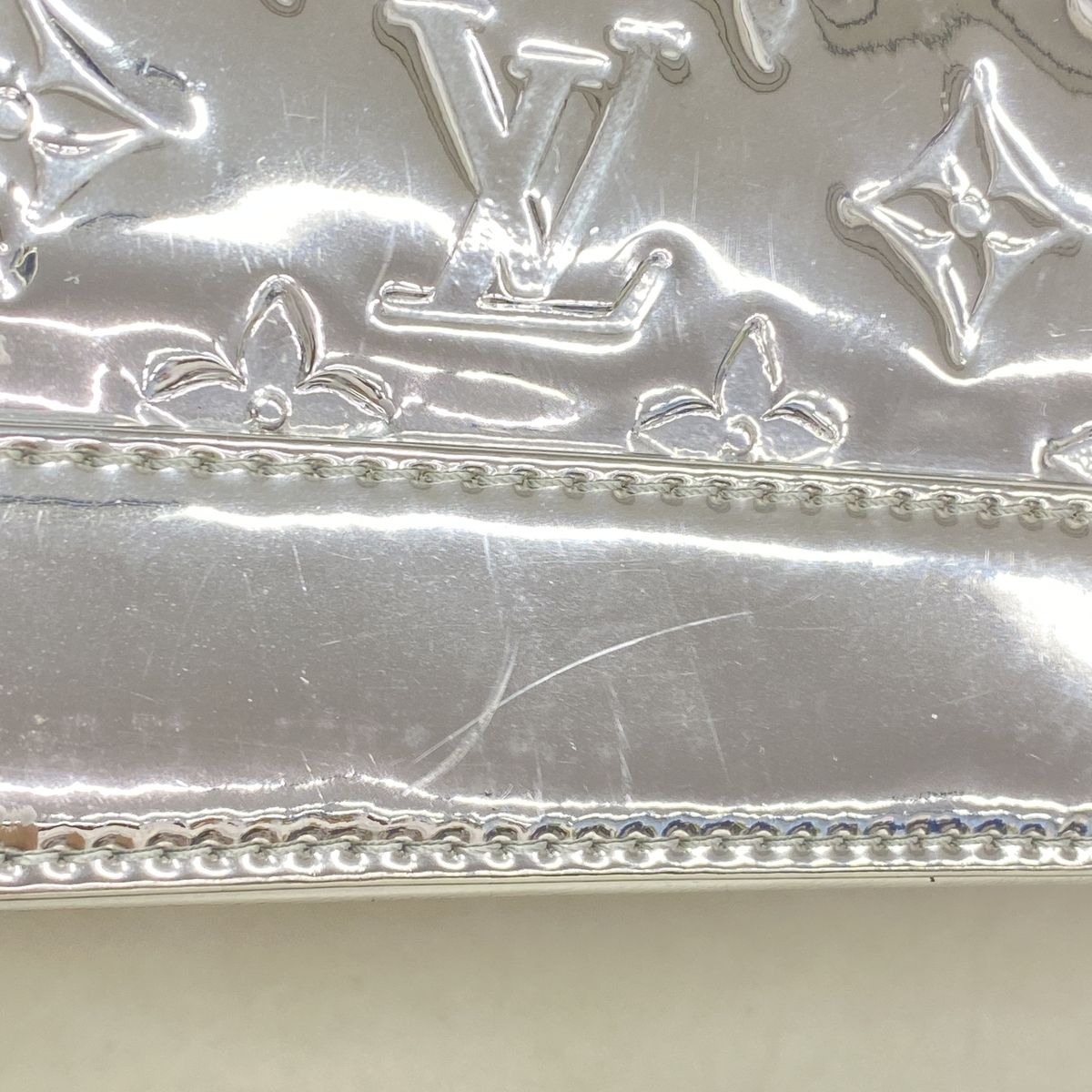 Louis Vuitton Handbag Monogram Miroir Alma GM Argent — view 6