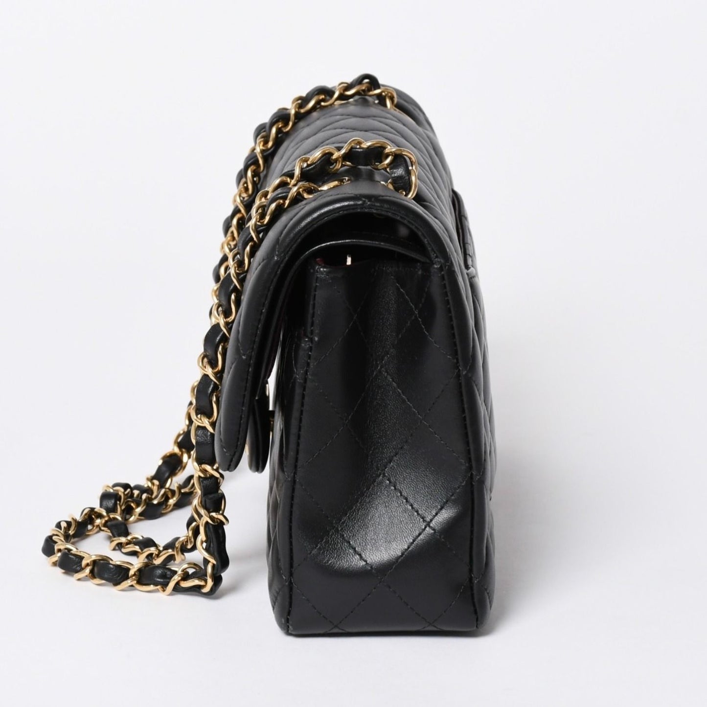 Chanel Quilted 25 Double Flap Chain Shoulder Bag Base CC Logo Lambskin Black — view 4