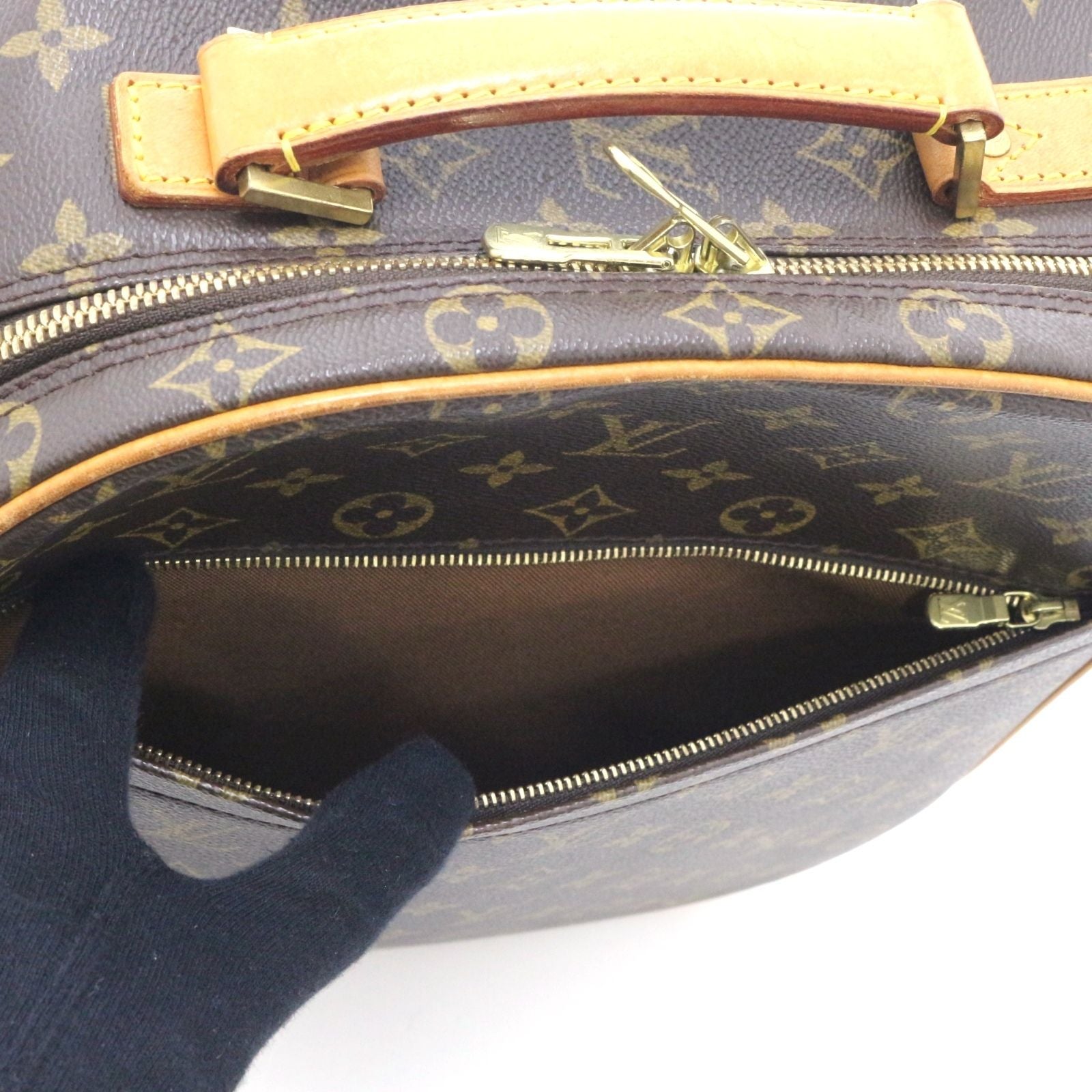 Louis Vuitton Packall Sac a Dos Monogram Belt Bag Canvas Brown — view 4