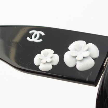 Chanel Camellia Sunglasses Eyewear Black — view 7