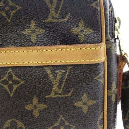 Louis Vuitton Danube Monogram Shoulder Bag Canvas Brown — view 8