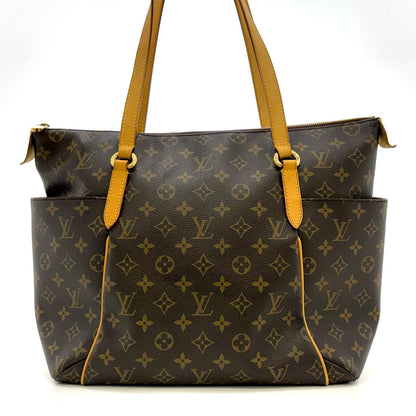 Louis Vuitton Totally MM Monogram Tote Bag