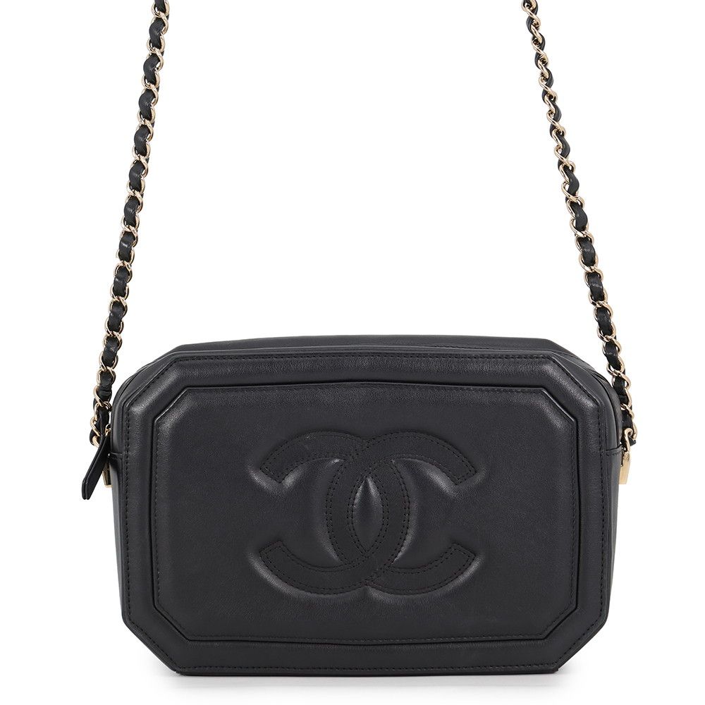 Chanel Chain Shoulder Bag Octagon CC Logo Lambskin Black