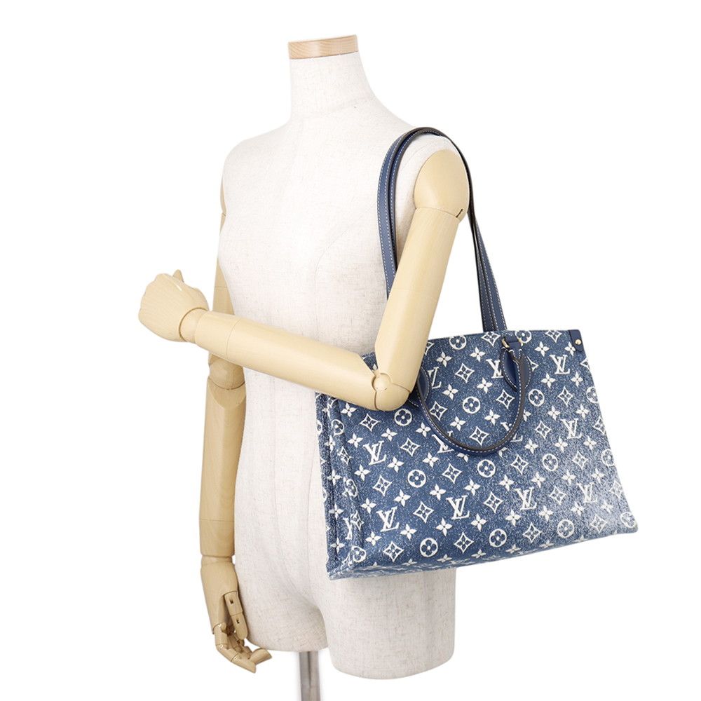Louis Vuitton Tote Monogram Jacquard Denim On The Go MM 2-Way Handbag — view 5