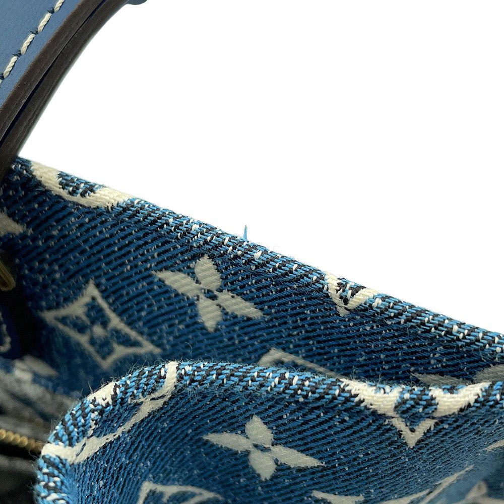 Louis Vuitton Tote Monogram Jacquard Denim On The Go MM 2-Way Handbag — view 8