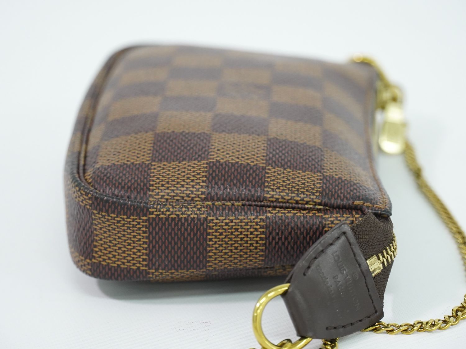 Louis Vuitton LV Mini Pochette Accessoires Damier Ebene Handbag Pouch Brown — view 4