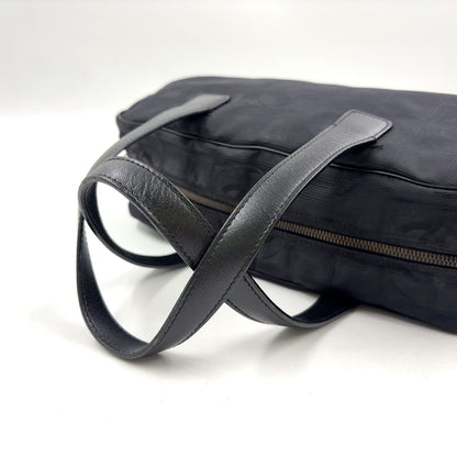 Chanel New Travel Line Leather Nylon Black Handbag — view 5