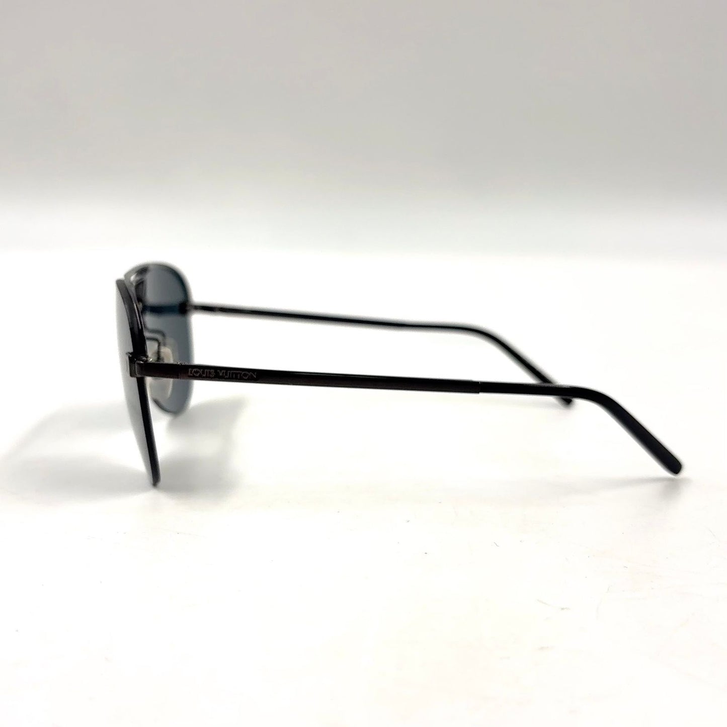 Louis Vuitton Clockwise Acetate Metal Gray Black Sunglasses Eyewear — view 3