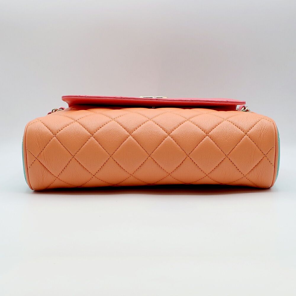 Chanel Shoulder Bag Multicolor Gold Leather CC Logo — view 5