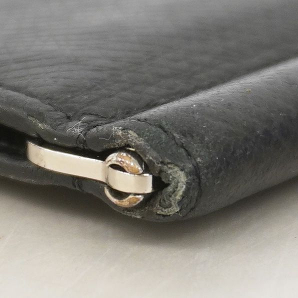 Louis Vuitton Billfold Taiga Portefeuille Pince Noir Wallet — view 5