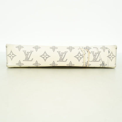 Louis Vuitton Clutch Monogram Savannah Pochette Voyage MM White — view 3