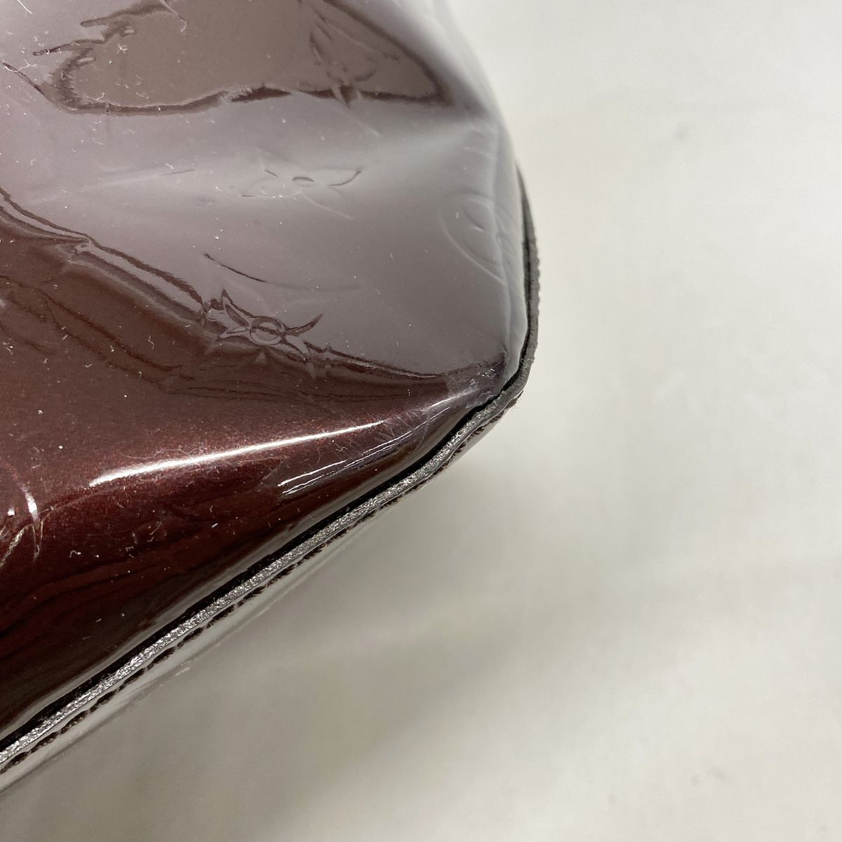 Louis Vuitton Tote Bag Vernis Pervieux GM Amarante — view 6
