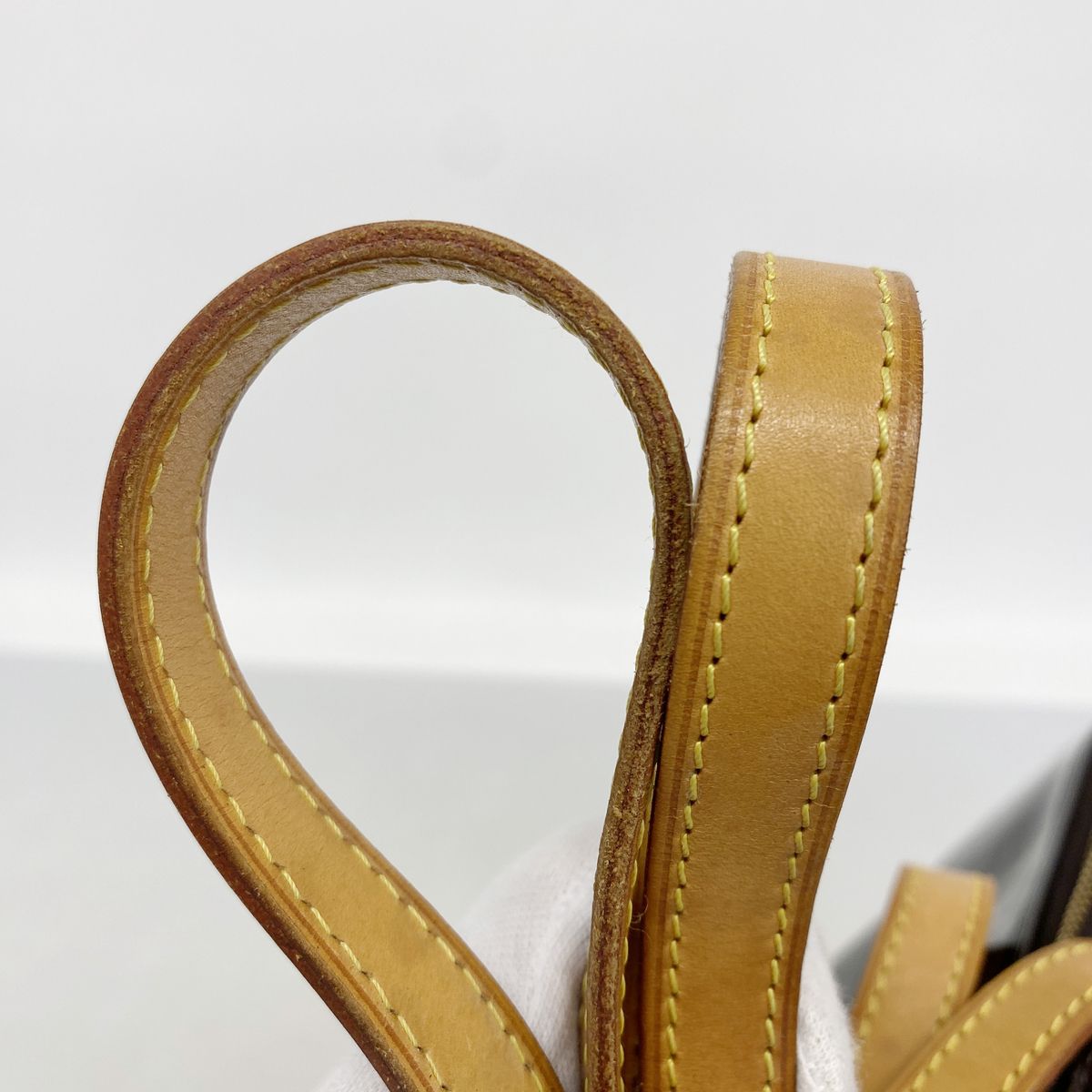 Louis Vuitton Tote Bag Vernis Pervieux GM Amarante — view 8