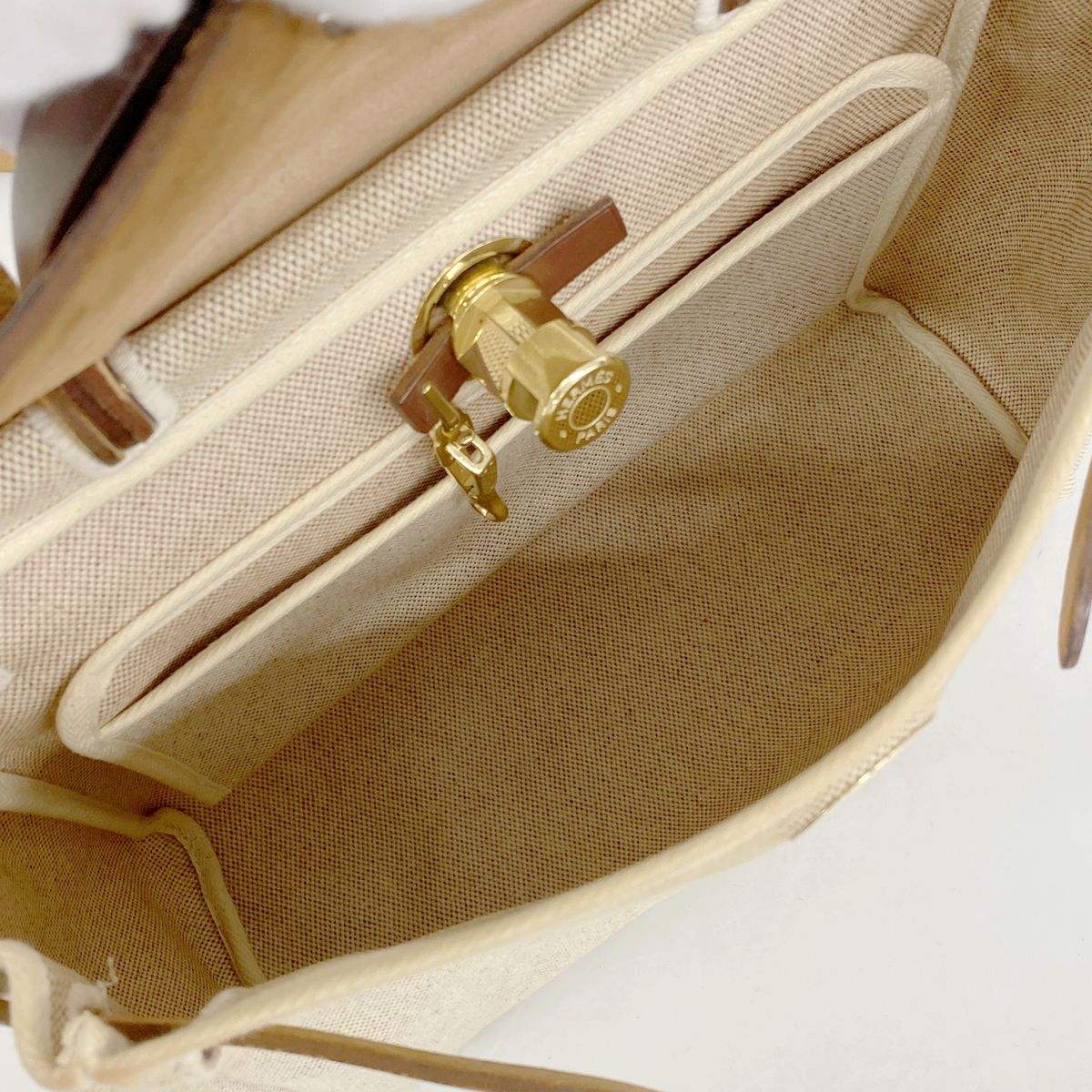 Hermes Handbag Herbag PM Toile H Brown Gold 2-Way Bag — view 4