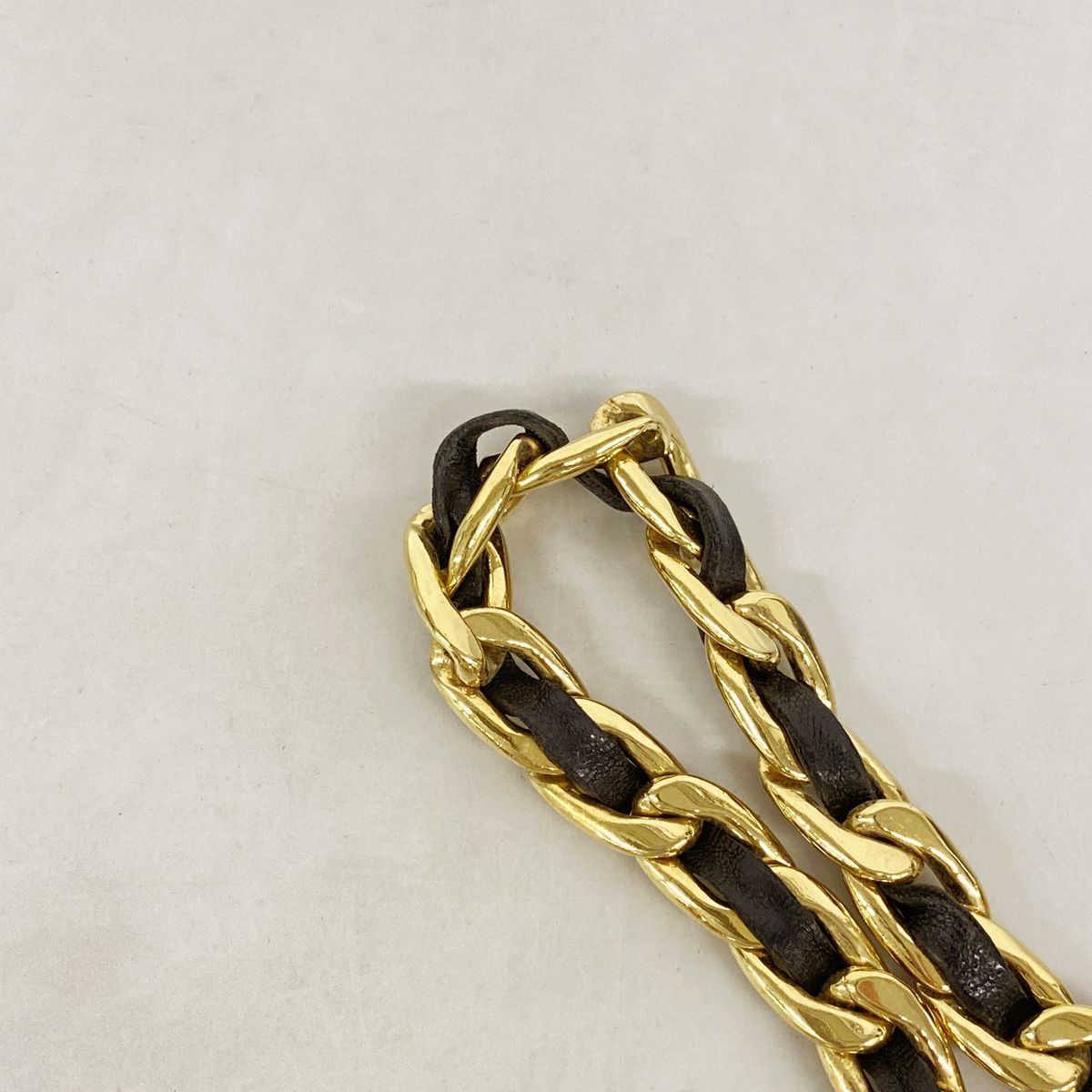 Chanel Belt Leather Gold Black — view 5