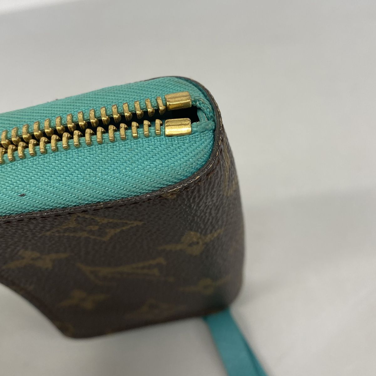 Louis Vuitton Card Case Monogram Multi Cult Turcoise — view 5