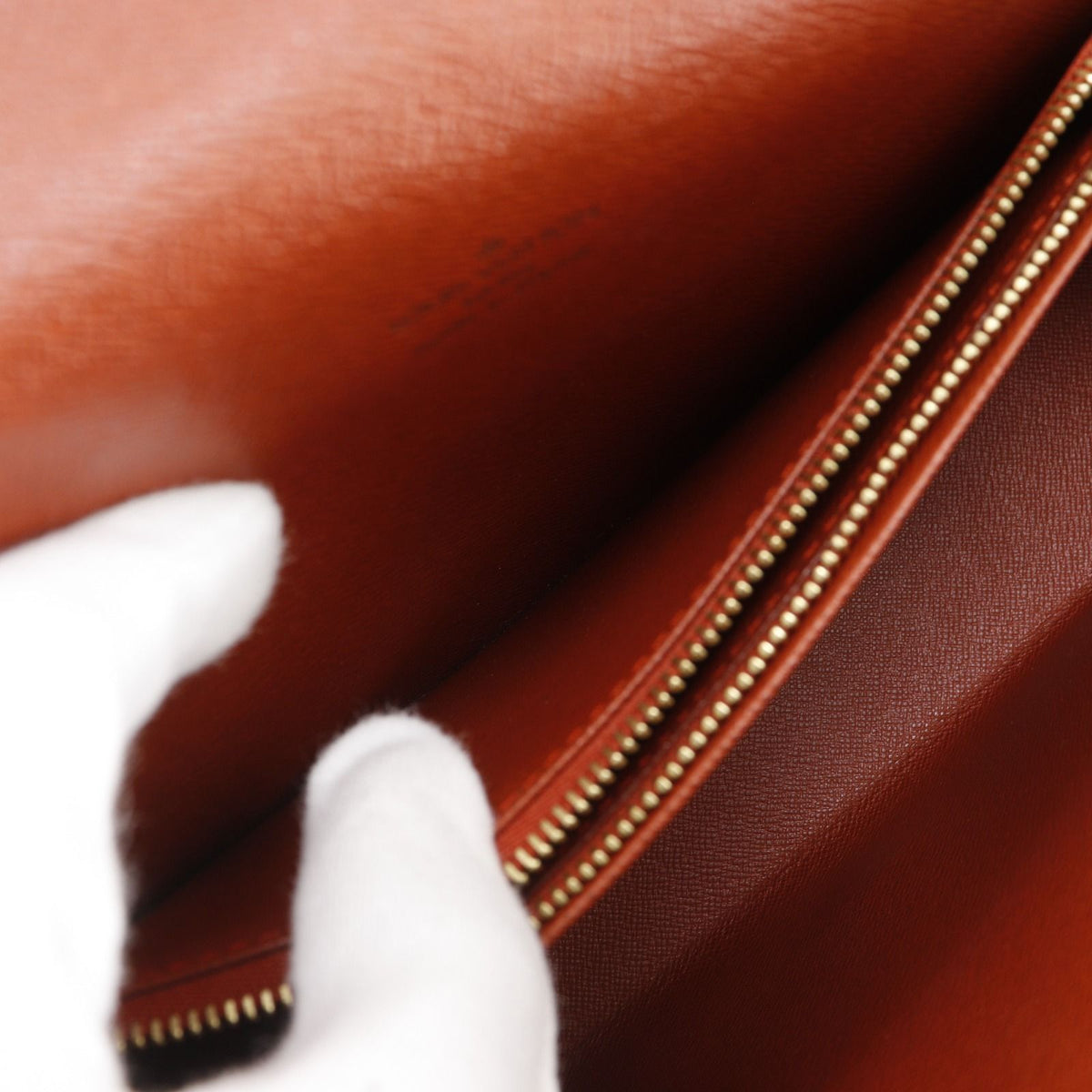 Louis Vuitton Tribeca Long Damier Canvas Brown Shoulder Bag — view 7