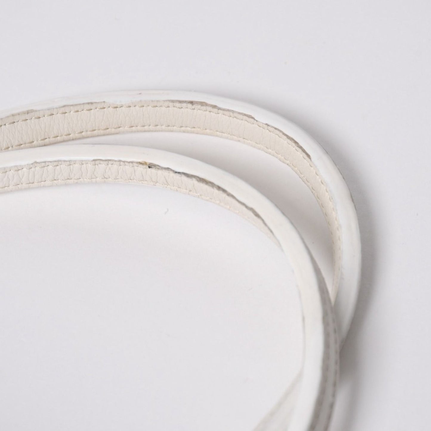 Goyard Saint Louis PM Tote Bag White Leather — view 8