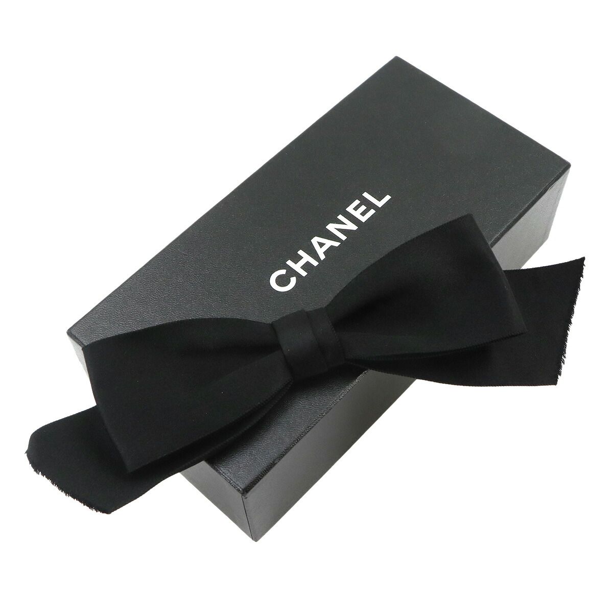 Chanel Ribbon Brooch Satin Black Vintage — view 2