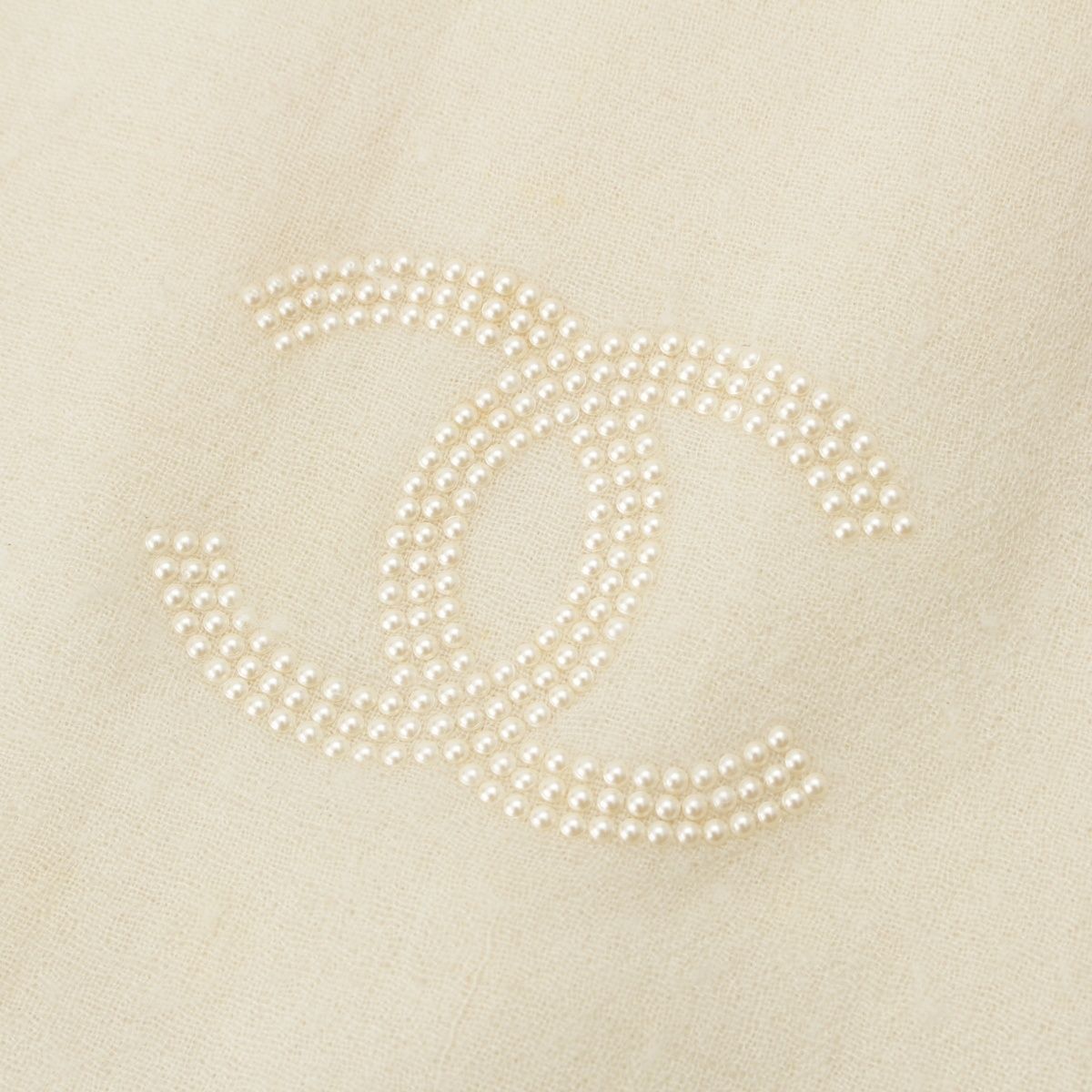 Chanel Cashmere Pearl CC Logo Large Scarf Shawl White — view 3