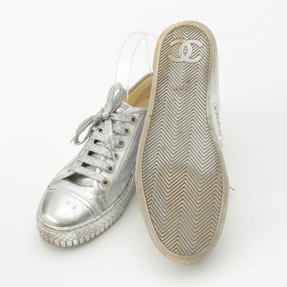 Chanel Leather Low-Top Sneakers Silver — view 5