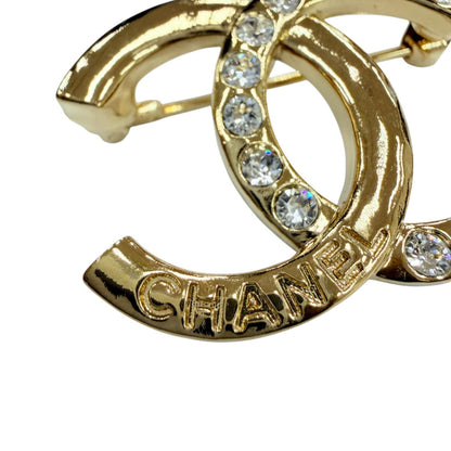 Chanel Metal CC Logo Rhinestone Brooch Gold — view 6