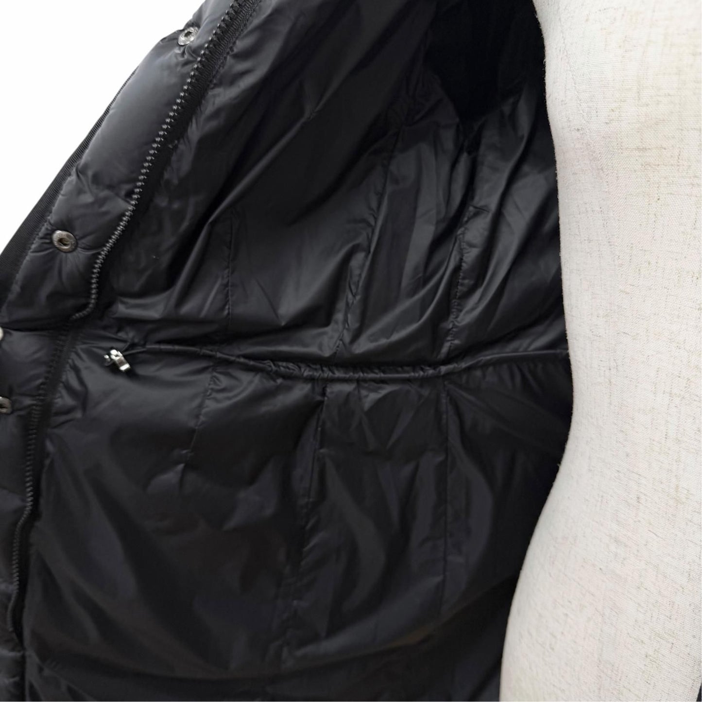 Moncler Hermifur Elmifur Logo Patch Fur Hooded Down Coat Black — view 5