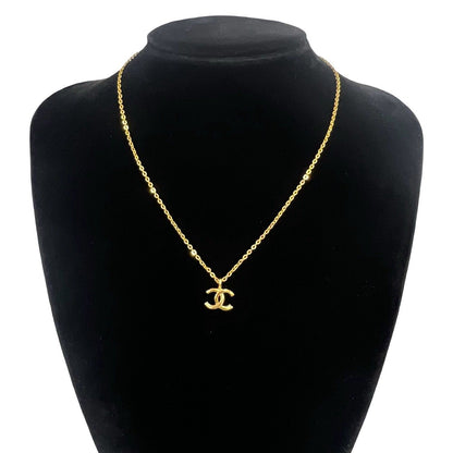 Chanel Vintage CC Logo Chain Necklace Gold — view 2