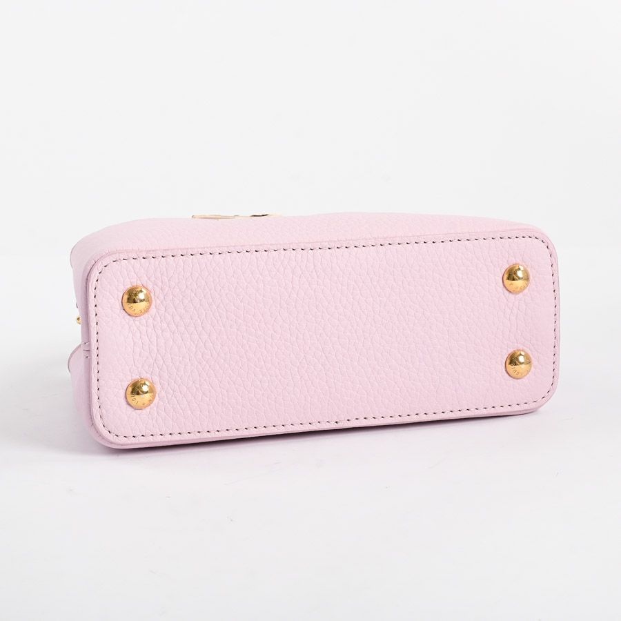 Louis Vuitton Handbag Capucines Mini — view 5