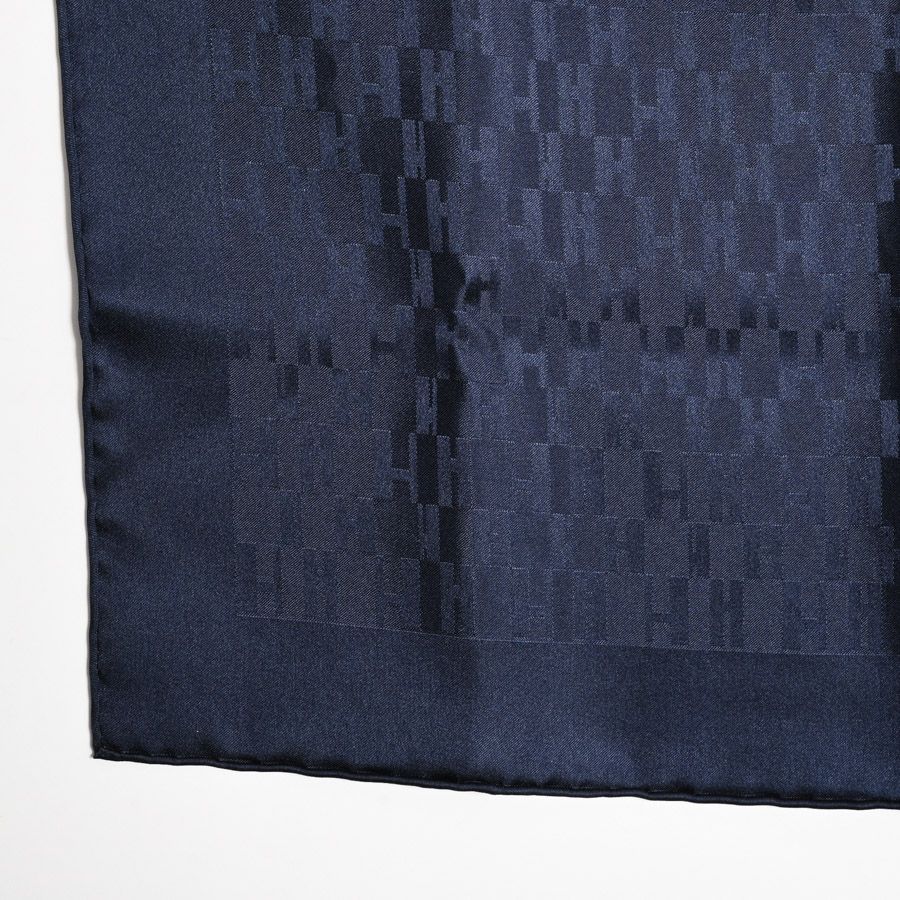 Hermes Scarf Pocket Scarves Navy — view 2